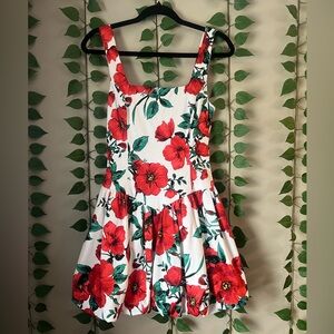 Jessica Simpson White Red Floral Bubble Hem Mini Dress Small